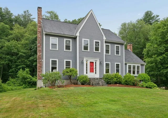 Homes for sale in Upton, MA | 10 Sadler Road, Upton, MA 01568 | MLS# 73541721