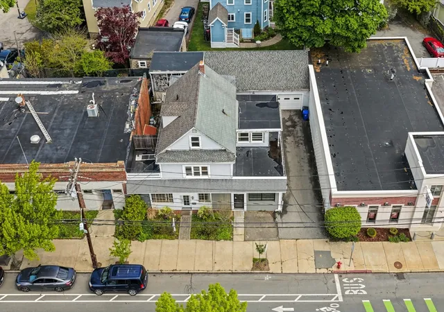 4th image of 1205 Massachusetts Ave, Arlington, MA 02476 | MLS# 73537534