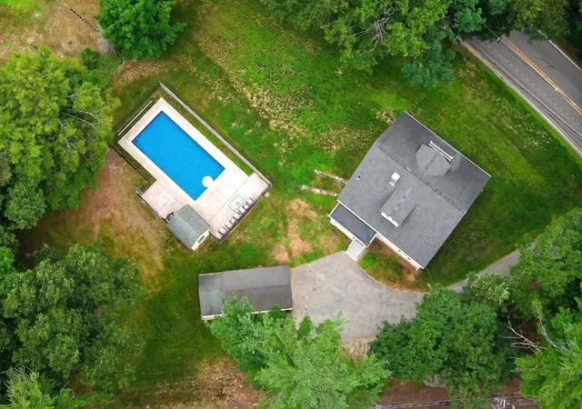 3rd image of 408 Park Street, North Reading, MA 01864 | MLS# 73555369