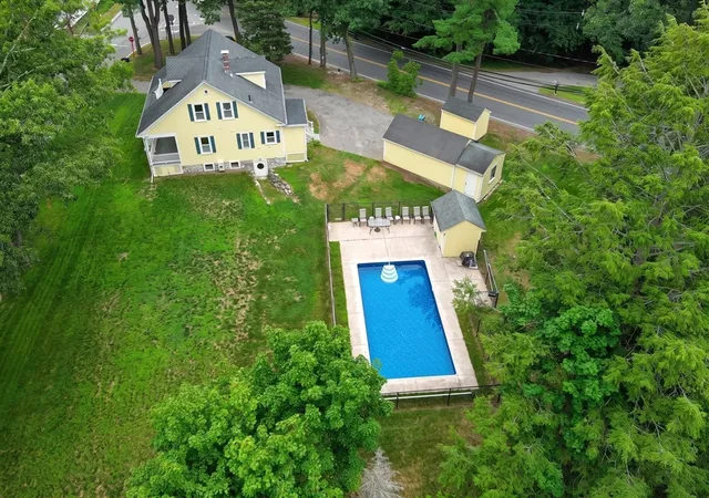 4th image of 408 Park Street, North Reading, MA 01864 | MLS# 73555369
