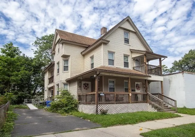 1st image of 44-46 Dawes St, Springfield, MA 01109 | MLS# 73561862