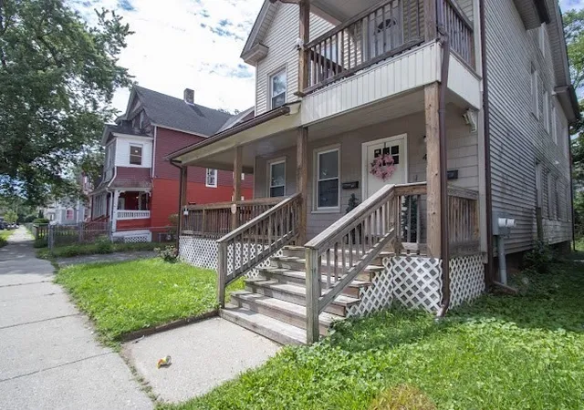 3rd image of 44-46 Dawes St, Springfield, MA 01109 | MLS# 73561862