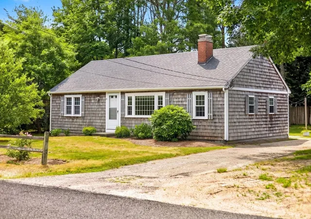 2nd image of 31 Frank Doyle, South Dennis, MA 02660 | MLS# 73543303