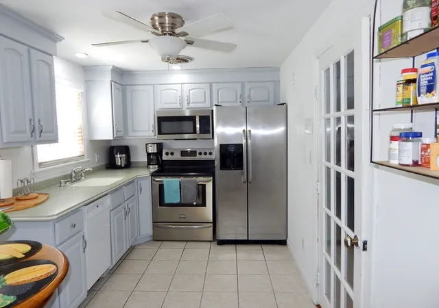 Photo 3 of Sale Pending at 170 Carey Cir, Stoughton, MA 02072 | MLS# 73559954 | Listing updated on 2026-09-08