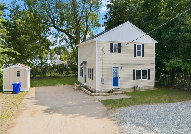 1st image of 27 R Monroe St, Taunton, MA 02780 | MLS# 73555363
