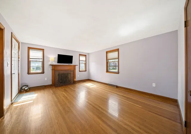 Homes for sale in North Weymouth, MA | 11 Rosalind Rd, North Weymouth, MA 02191 | MLS# 73547403