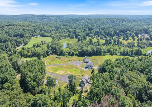5th image of 4 Ruby Cir, Topsfield, MA 01983 | MLS# 73555141