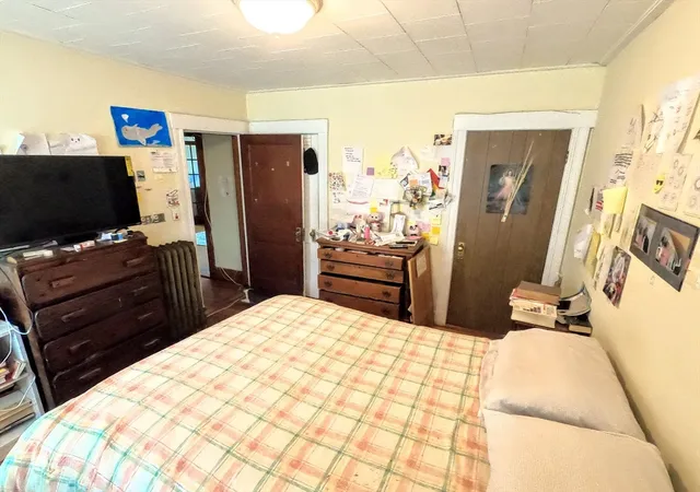 Photo 3 of Sale Pending at 4093 Washington St, Roslindale, MA 02131 | MLS# 73530354 | Listing updated on 2026-06-04