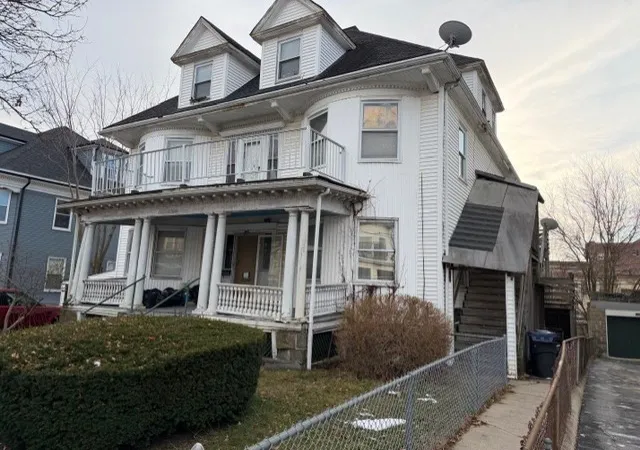 17th image of 25 25a Charlotte St, Boston, MA 02121 | MLS# 73463461
