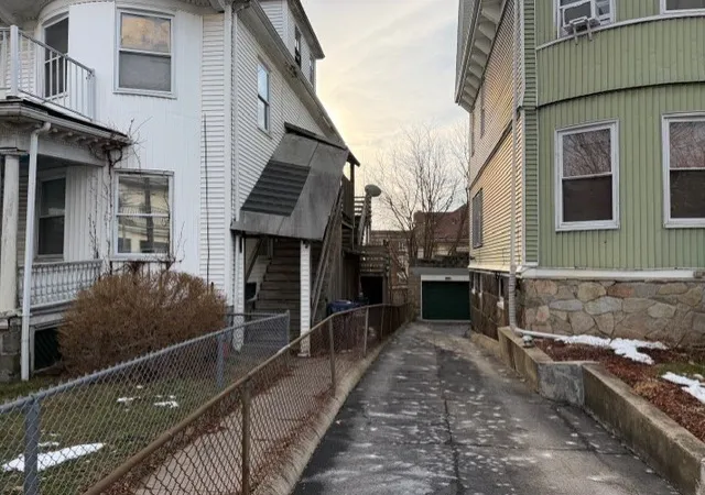 3rd image of 25-25A Charlotte St, Boston, MA 02121 | MLS# 73463461