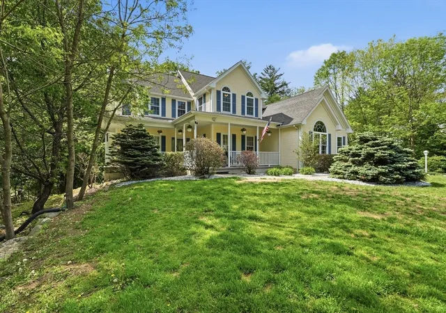 Photo 4 of Single family home for sale at 81 Sheffield Dr, Belchertown, MA 01007 | MLS# 73513334 | Listing updated on 2026-09-17