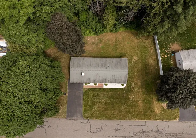 Homes for sale in Ware, MA | 2 Crescent Ter, Ware, MA 01082 | MLS# 73537627