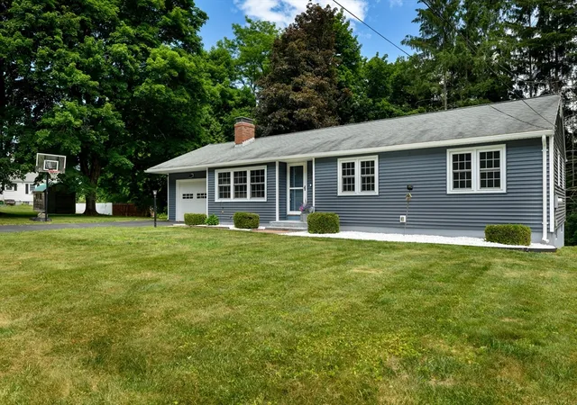 Homes for sale in Ware, MA | 2 Crescent Ter, Ware, MA 01082 | MLS# 73537627