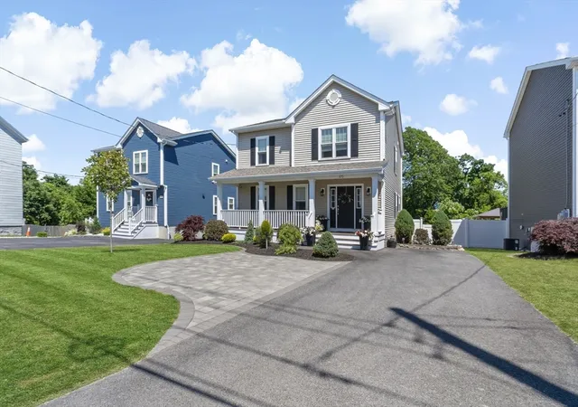 Photo 2 of Sale Pending at 670 Bay St, Fall River, MA 02724 | MLS# 73539432 | Listing updated on 2026-09-23