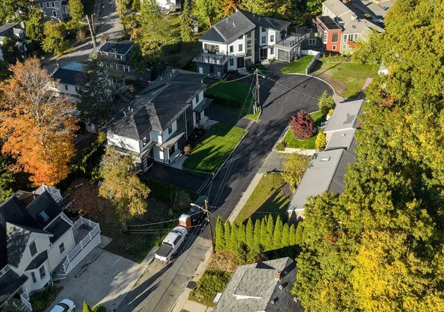Photo 2 of Single family home for sale at 18 Josselyn Pl #18, Newton Highlands, MA 02461 | MLS# 73476331 | Listing updated on 2026-09-17