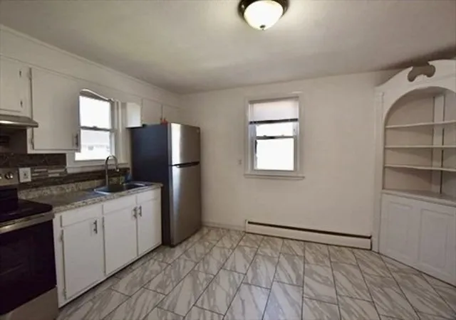 3rd image of 15 Jewett St, Quincy, MA 02169 | MLS# 73564822