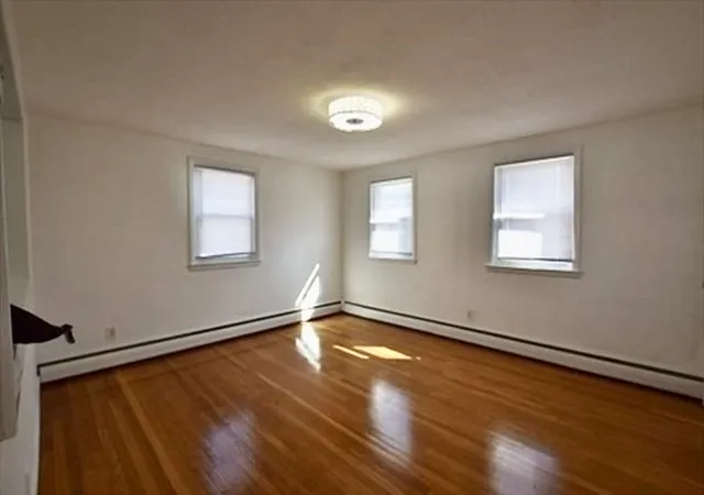 5th image of 15 Jewett St, Quincy, MA 02169 | MLS# 73564822
