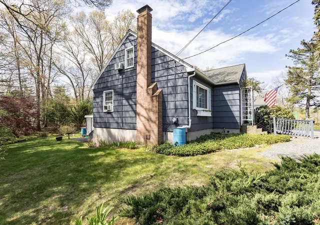 Homes for sale in Randolph, MA | 181 Oak Street, Randolph, MA 02368 | MLS# 73516006