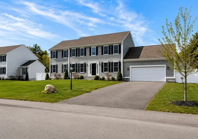 Homes for sale in Bridgewater, MA | 52 Oldfield Rd, Bridgewater, MA 02324 | MLS# 73524848