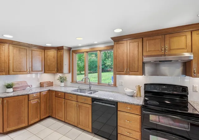 Homes for sale in Acton, MA | 81 Alcott St, Acton, MA 01720 | MLS# 73549772