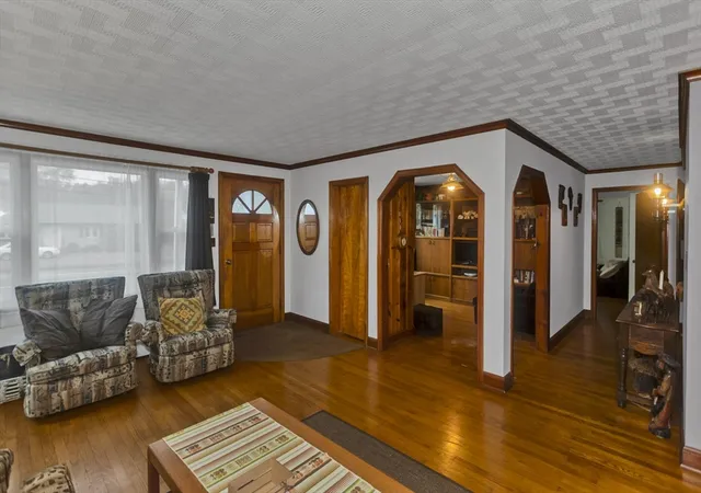 Homes for sale in Easthampton, MA | 123 Holyoke St, Easthampton, MA 01027 | MLS# 73521254