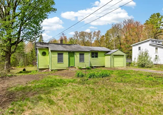Homes for sale in Athol, MA | 1673 Petersham Rd, Athol, MA 01331 | MLS# 73539756