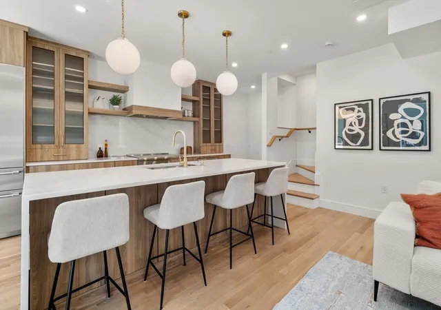 5th image of 24 Wendell #3, Cambridge, MA 02138 | MLS# 73534832