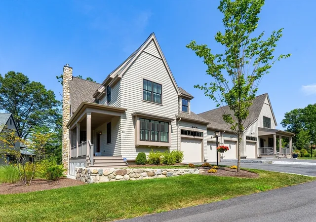1st image of 53 Wolcott Woods Ln #53, Milton, MA 02186 | MLS# 73418229