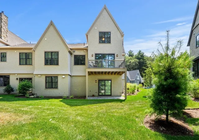 29th image of 53 Wolcott Woods Ln #53, Milton, MA 02186 | MLS# 73418229