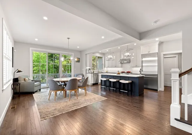 4th image of 53 Wolcott Woods Ln, Milton, MA 02186
