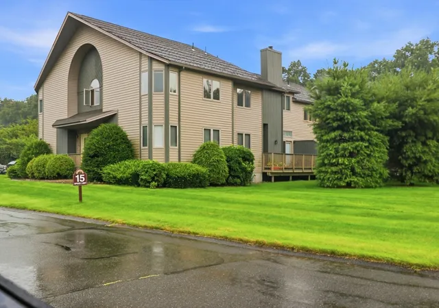 25th image of 40 Pine Grove Dr #40, South Hadley, MA 01075 | MLS# 73556814