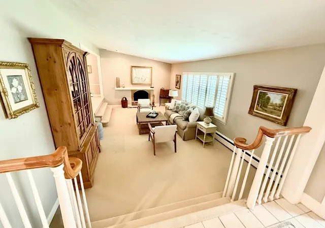 Photo 3 of Sale Pending at 33 Glendale Rd, Marblehead, MA 01945 | MLS# 73556585 | Listing updated on 2026-08-15