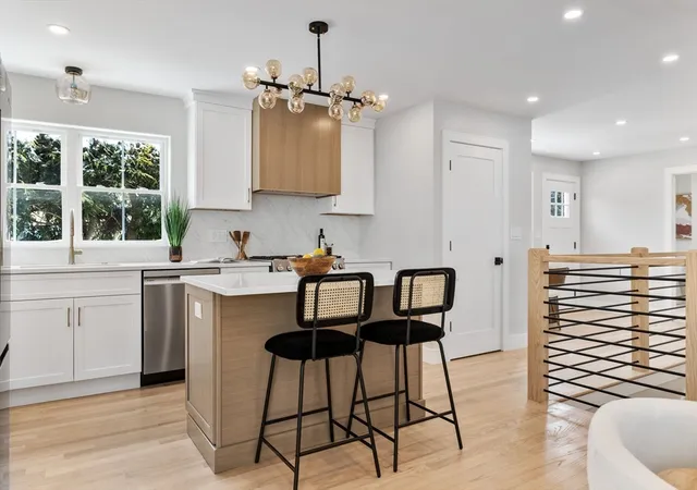 Homes for sale in Medford, MA | 122 Woodruff Ave #122, Medford, MA 02155 | MLS# 73478580