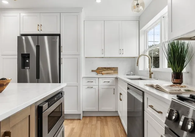 Homes for sale in Medford, MA | 122 Woodruff Ave #122, Medford, MA 02155 | MLS# 73478580