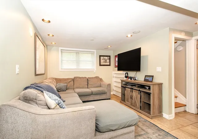 27th image of 37 Pleasant Street, Pembroke, MA 02359 | MLS# 73553758