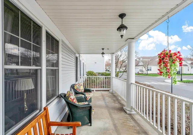 Homes for sale in Acton, MA | 27 Hartland Way #201, Acton, MA 01720 | MLS# 73506196