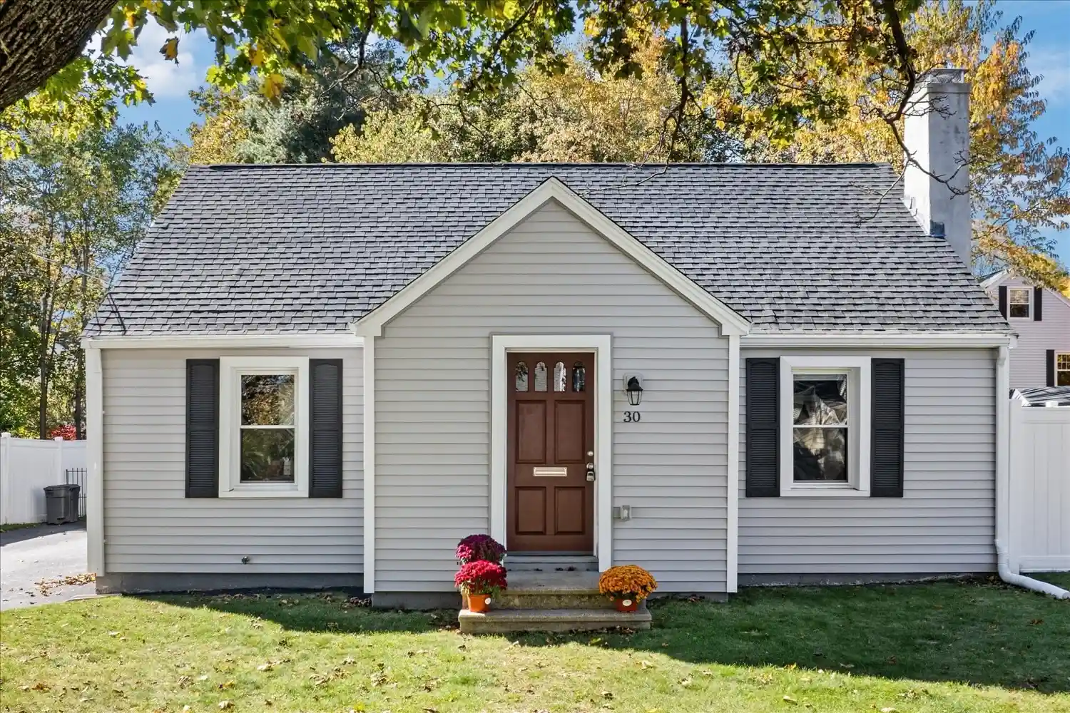 Photo 1 of Single family home for sale at 30 Calumet Ave, Worcester, MA 01606 | MLS# 73593466 | Listing updated on 2026-10-28