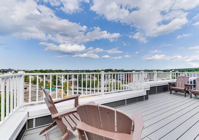 Photo 2 of Condo for sale at 2 Cliveden St #601E, Quincy, MA 02169 | MLS# 73546828 | Listing updated on 2026-10-22