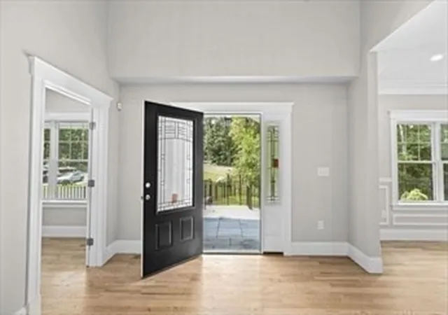 Photo 4 of Single family home for sale at 10 Union Ln, Canton, MA 02021 | MLS# 73537167 | Listing updated on 2026-09-15