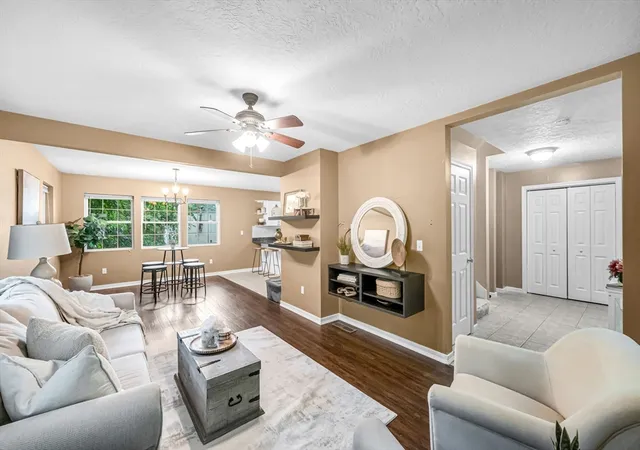 Photo 4 of Sale Pending at 56 Montville St #56, Chicopee, MA 01013 | MLS# 73554338 | Listing updated on 2026-10-07