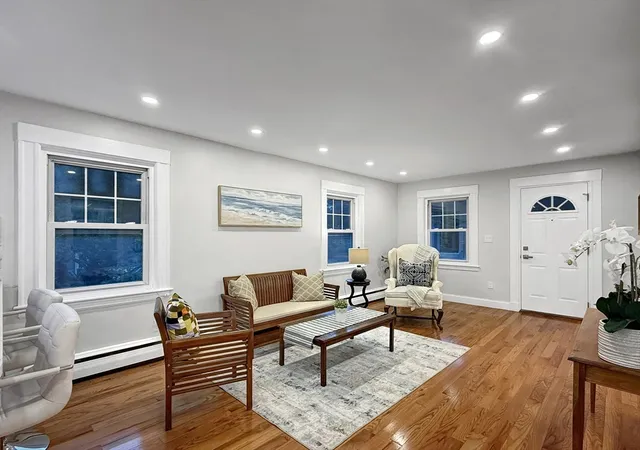 5th image of 190 W Plain St, Wayland, MA 01778 | MLS# 73554059