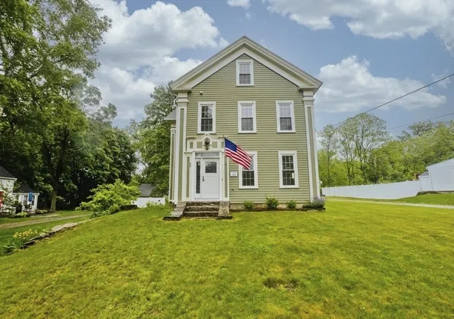 Homes for sale in Grafton, MA | 20 Worcester St, Grafton, MA 01519 | MLS# 73529790