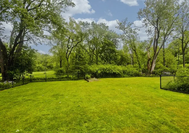 Homes for sale in Grafton, MA | 20 Worcester St, Grafton, MA 01519 | MLS# 73529790