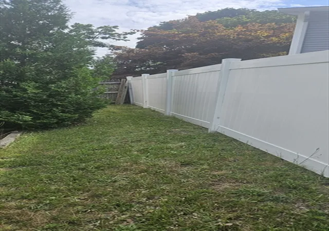 Photo 4 of Sale Pending at 15 Dodge Rd, Hyde Park, MA 02136 | MLS# 73557816 | Listing updated on 2026-09-02