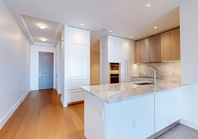 3rd image of 240 Devonshire Street #4709, Boston, MA 02110 | MLS# 73498753
