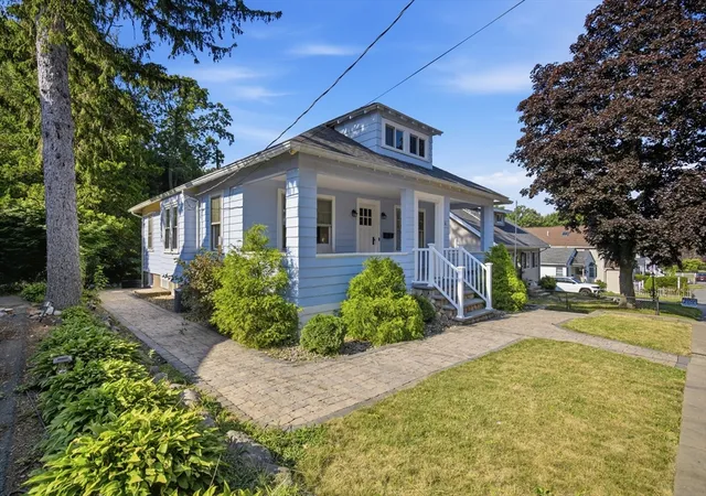 Homes for sale in Braintree, MA | 61 Harrison Ave, Braintree, MA 02184 | MLS# 73549100