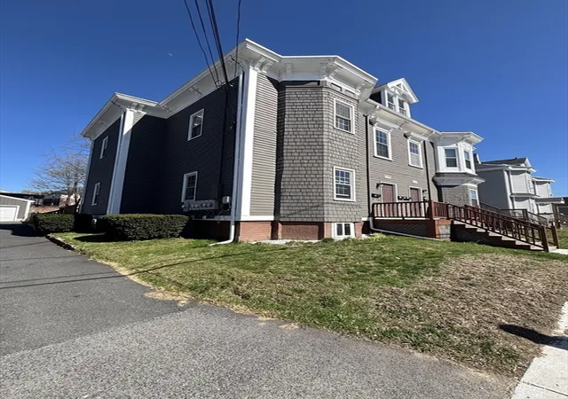 Homes for sale in Haverhill, MA | 117 119 Portland Street, Haverhill, MA 01830 | MLS# 73524008