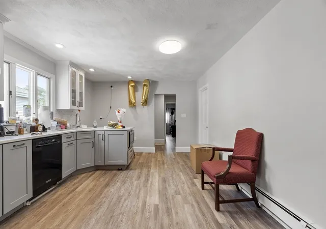 5th image of 26 Shirley St, Everett, MA 02149 | MLS# 73550900