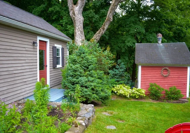 image of 202 S Washington St, North Attleboro, MA 02760 | MLS# 73539693
