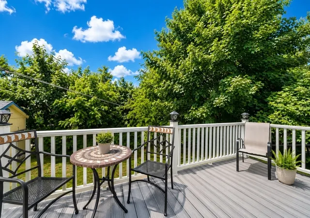 Homes for sale in Leominster, MA | 22 Woodside Avenue, Leominster, MA 01453 | MLS# 73530757
